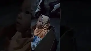bermain mobil2 lan kardus di malam hari bersama dedek shakila.