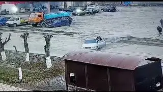 Жамбылские полицейские опубликовали видео задержания вооруженного преступника