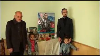 Haciqabul r-n Kolani kendi. Elçin Lənbəranski şehid Xeyal Ağamemmedovun ailesini ziyaret etdi.