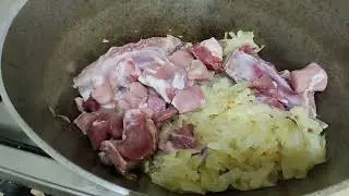 Ребрышки тушёные с капустой
