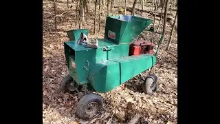 Kemp Chipper Shredder Operational / In Action