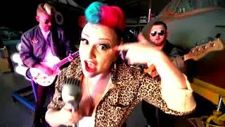 The Strays - Cool Your Jets (WINGWALK with AeroSuperBatics)