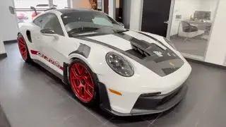 Porsche 911 GT3 RS Weissach
