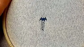 How to Perfectly Repair a Hole in a Knitted Sweater