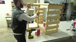 How to make a folding table for a small space