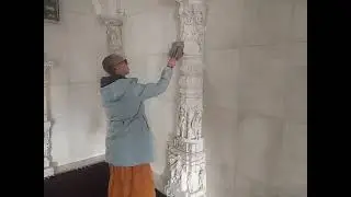 Служение в Индуистском храме