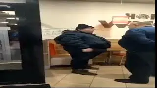Бургер кинг говно а говно ему говорит: