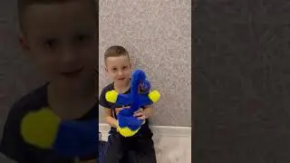 Хаги Ваги и мальчик. 