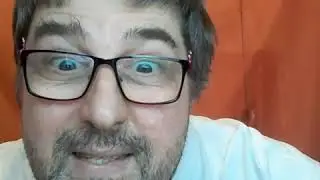 #йогасмеха с Антоном Смехом онлайн (25 минут, сидя 🤠)