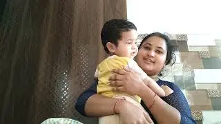 Mom breast feeding her baby \\ Indian mom breast feeding vlog