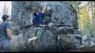 Willie Nillie (V5/6) - Tall Beta: Lake Tahoe Bouldering [Pfiff]