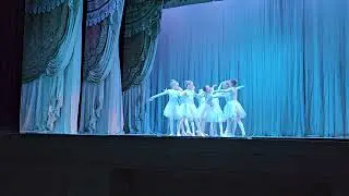 Море