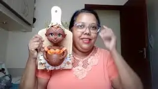 Boneca grávida africana