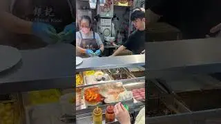 The famous street food in Hong kong tradional food 🥘