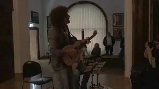 Todavía una canción de amor - Pequeño Club Imposible