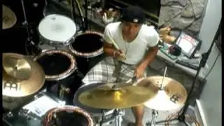 Travis Barker - Dj Am Tribute Cant Stop Rockin' With That Juicy Body MASHUP DRUM COVER!