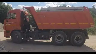 Возим плиты на самосвале. Жара!