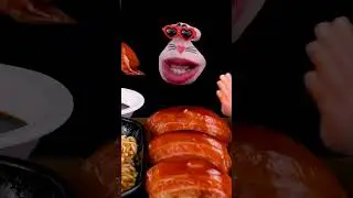 Giant Octopus Ramen & King Salmon Sushi 대왕 문어 라면, 연어 초밥 먹방!