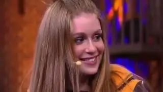 Marina Ruy Barbosa BEIJA Tatá Werneck