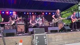 Winger "Madeleine"