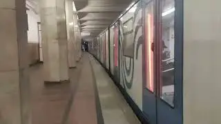 Самая кривая станция Московского метрополитена