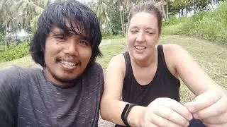 Tiba-tiba di ajak ISTRI BULE jalan-jalan  di siang bolong sambil menikmati alam sekitar