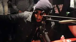 NIRO Live "on arrive" ambiance de fou , met le feu au planet rap de skyrock .
