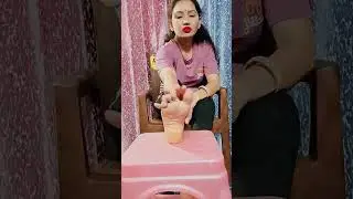 indian female pretty feet sole for you