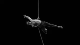 Aerial rope teaser by Viktor Hladchenko.  cuerda lisa