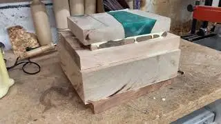 Woodturning - this is scary eccentric turning