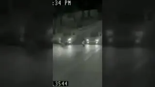 Этот человек бежит со скоростью 100000000км/ч?????