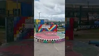 A esta calle no le falta arte. La Plazoleta de la Resistencia.