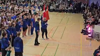 Indslag fra indmarch/fane/samt taler ved gymnastik-opvisning i Ølgod hallerne 2023.