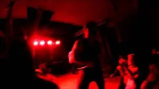 Dungeon Elite [**] feat Davey - Karmageddom ( live + Lyrics )
