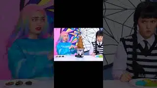 Энид пыталась украсть тараканов.