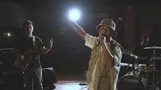 MOVING ON (Live Session) Rully Sianipar, Tuan Tigabelas, Randy Sc