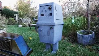 Building a Multifunction Gonk Droid