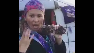 Девушка рвет все танцполы. Полная ржака !!!