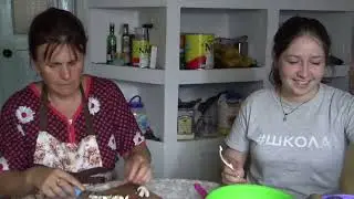 Вспомнила про горшочки и приготовила жаркое