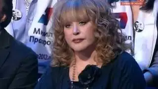 Жириновский оскорбил Пугачеву на передаче  Поединок