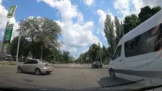 Тренируем развороты автомобилем на Дорогожичах