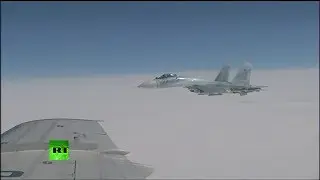 Су-27 отогнал истребитель НАТО от самолёта Шойгу над Балтикой