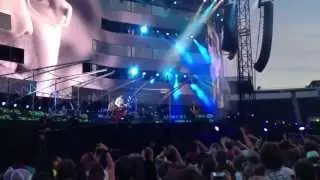 Muse - Animals (live at Olympiastadion, Helsinki, Finland)