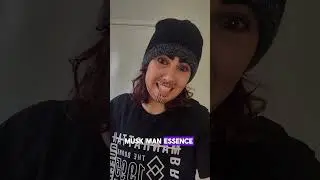 Guy who wears a beanie in the summer