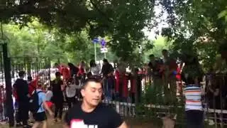 На матч в фанзону )