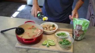 How to Make Tom Yum Goong