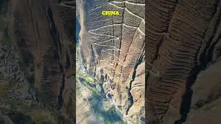 Una Increíble Autopista en el Abismo de la Montaña en China