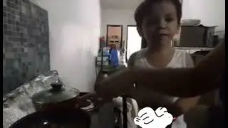 makulit na bata gusto matutong mag luto