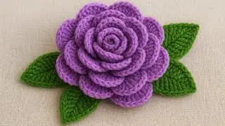 Make These Crochet Roses with Leaves and Make Everyone Fall in Love