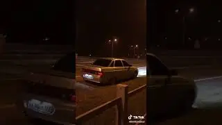 Она: может уже снимешь тонировку и поедем в центр? 